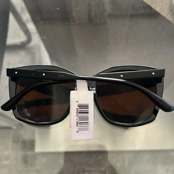 NEW Bottega Veneta BV0182S Sunglasses in Black, EXCELLENT! Retail $510